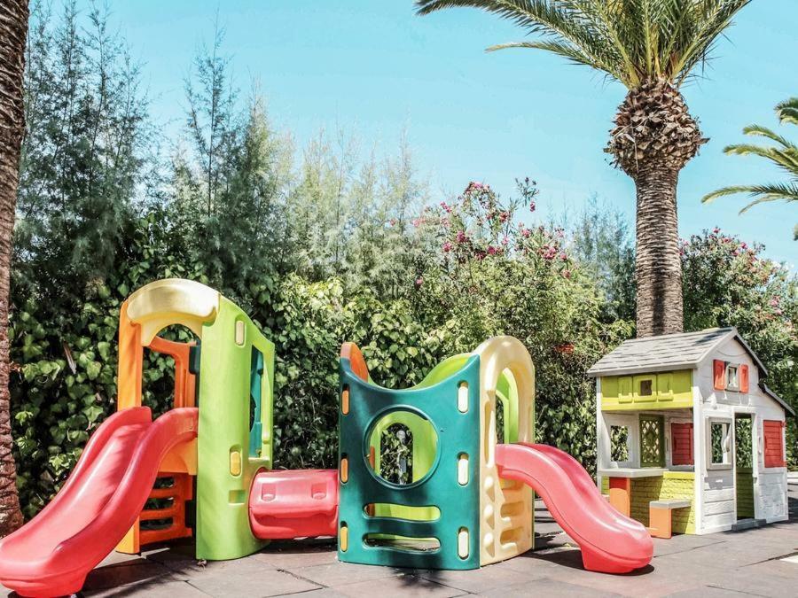 Margarita Hotel ラガナス エクステリア 写真