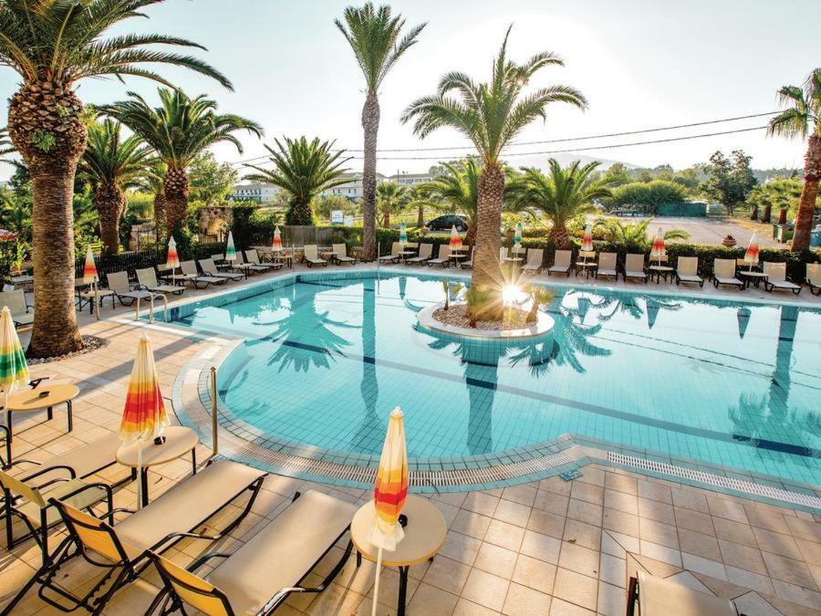 Margarita Hotel ラガナス エクステリア 写真