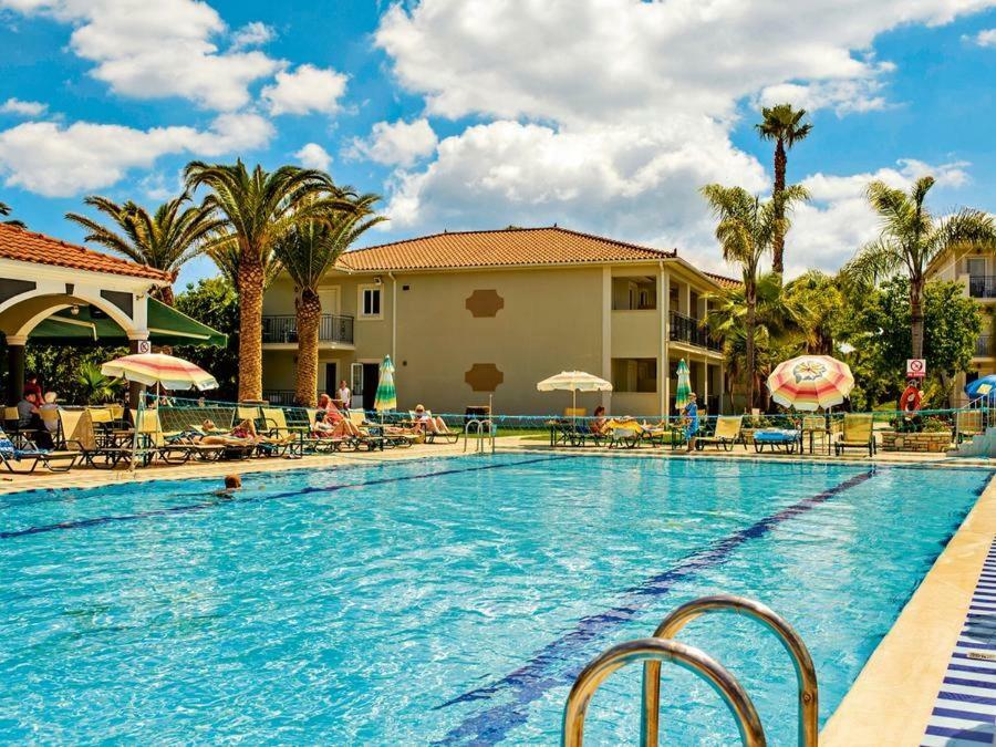 Margarita Hotel ラガナス エクステリア 写真
