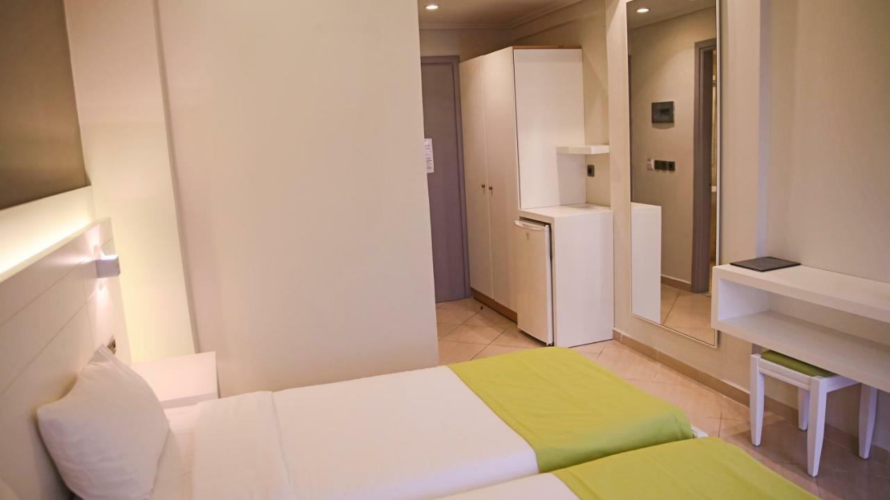 Margarita Hotel ラガナス エクステリア 写真